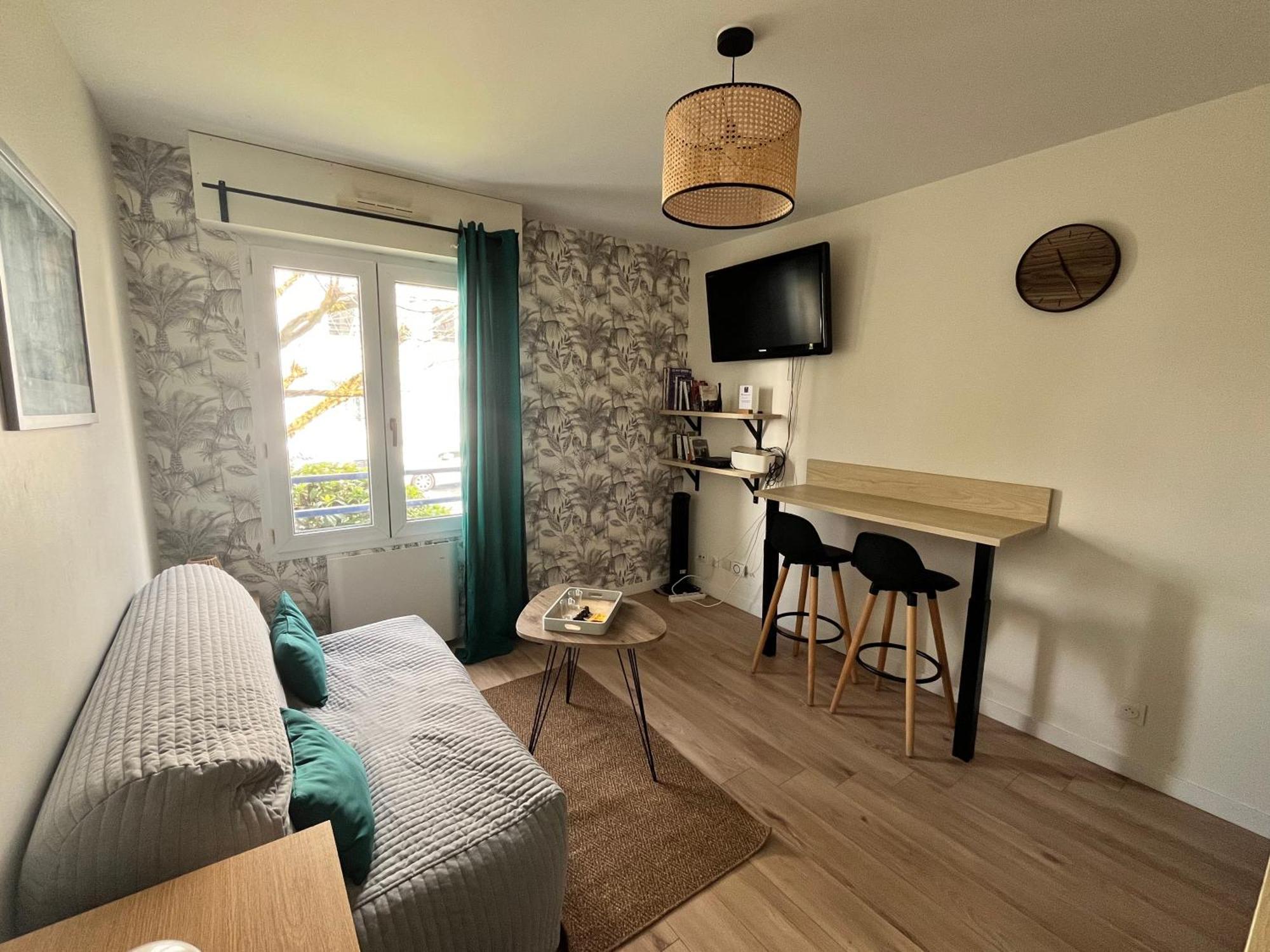 Agreable Studio Calme - Proche Tramway Et Centre Nantes Exterior photo